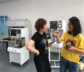 國外客戶來公司學(xué)習(xí)