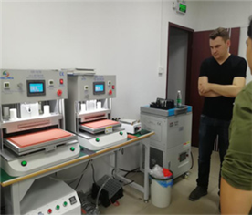 國外客戶來公司學(xué)習(xí)