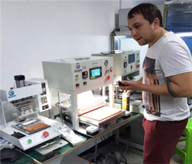 國外客戶來公司學(xué)習(xí)