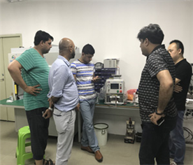 國外客戶來公司學習