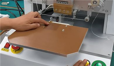 ACF貼合機(jī)視頻