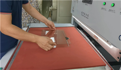 真空貼合機(jī)GZC-030H平板觸摸功能片貼合